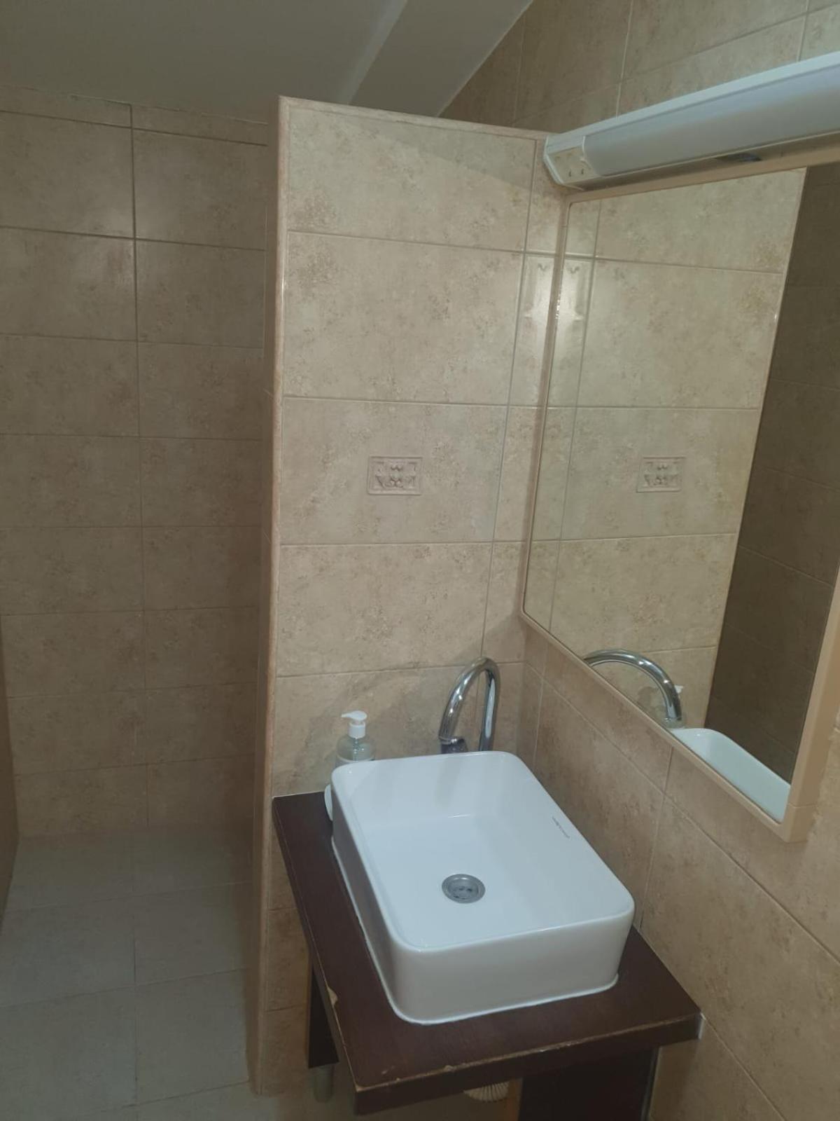 Sea View Apartments Herceg Novi Rum bild