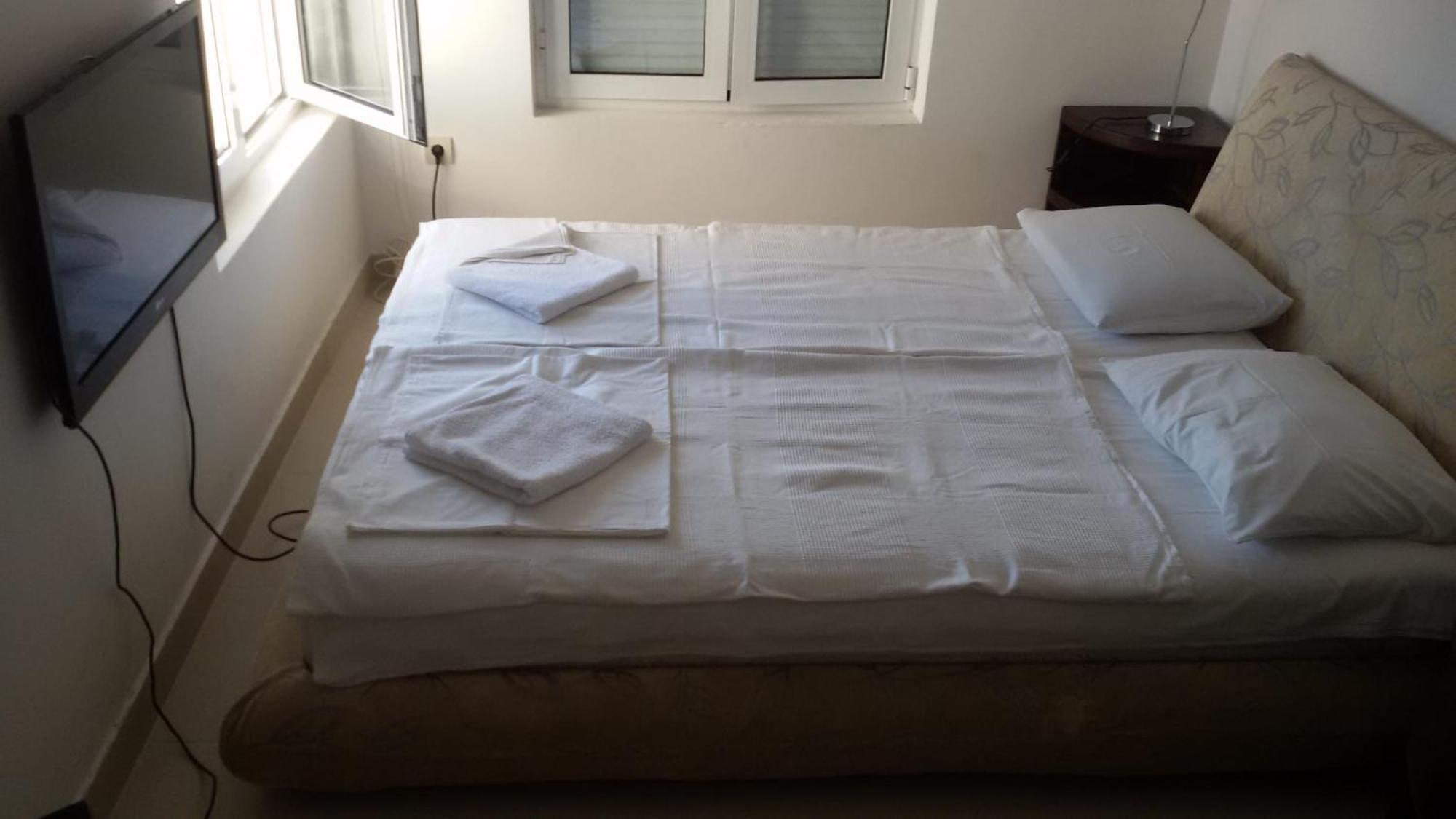 Sea View Apartments Herceg Novi Rum bild